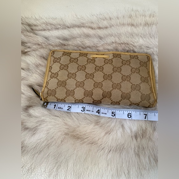 Authentic Gucci GG Monogram Zip Around Wallet - Picture 15 of 15